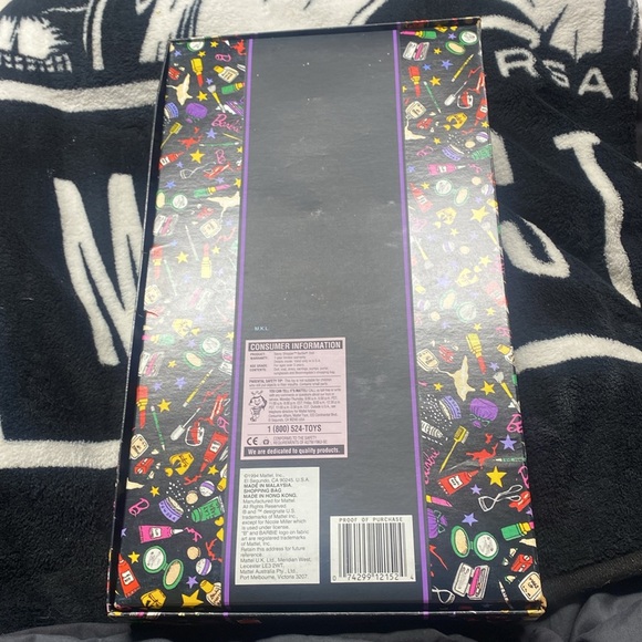 Savvy shopper Bloomingdale’s lemon edition, Barbie designed by Nicole Miller - Picture 6 of 13